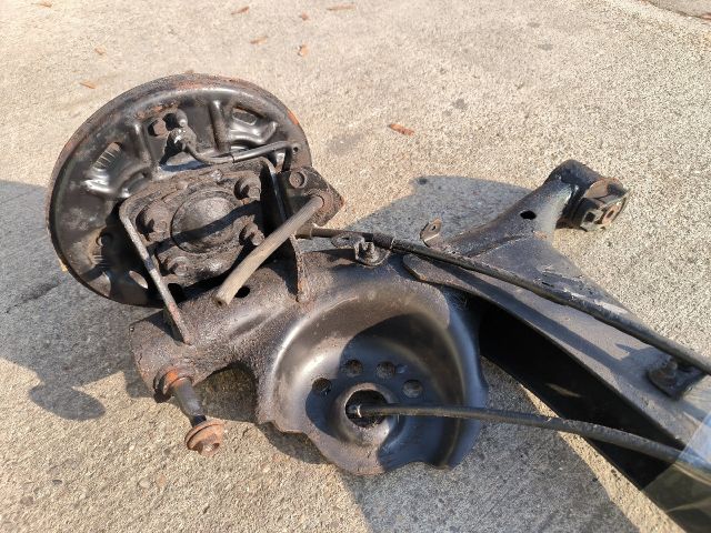 bontott TOYOTA YARIS Hátsó Híd (Dobfékes)