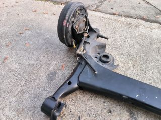 bontott TOYOTA YARIS Hátsó Híd (Dobfékes)