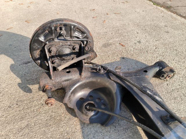 bontott TOYOTA YARIS Hátsó Híd (Dobfékes)