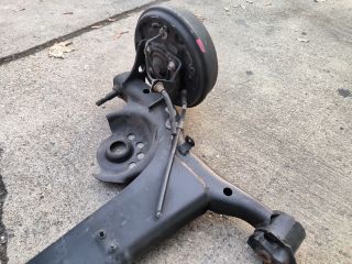 bontott TOYOTA YARIS Hátsó Híd (Dobfékes)