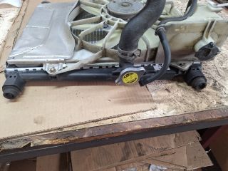 bontott TOYOTA YARIS Hűtő Ventilátor(ok), Radiátor(ok) Szett