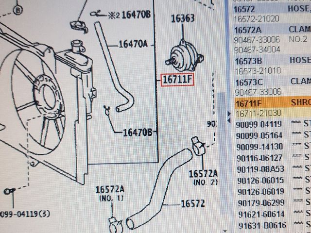 bontott TOYOTA YARIS Hűtőventilátor Keret