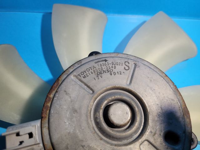 bontott TOYOTA YARIS Hűtőventilátor