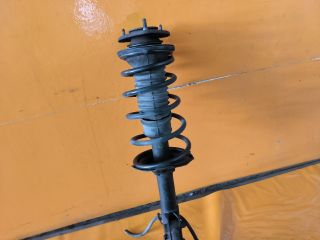 bontott TOYOTA YARIS Jobb első Gólyaláb (Lengécsillapító, Rugó)