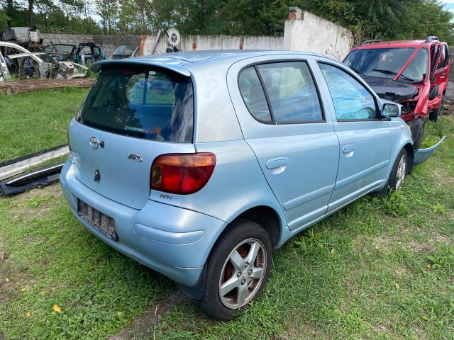 bontott TOYOTA YARIS Jobb hátsó Kerékagy