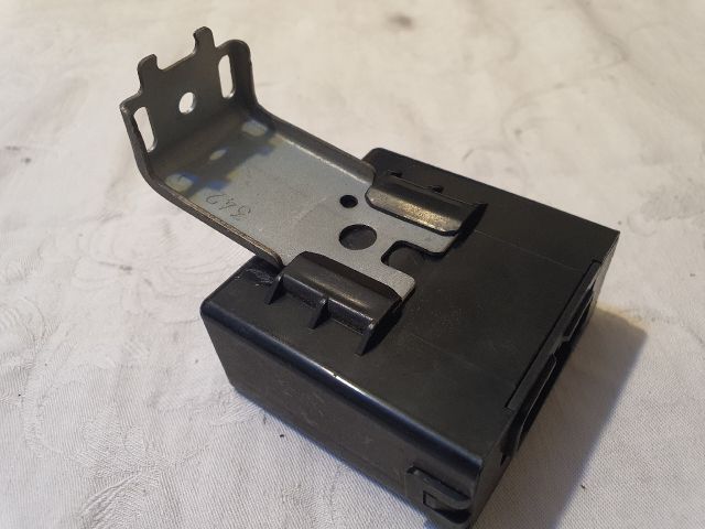 bontott TOYOTA YARIS Klíma Relé