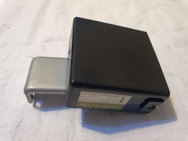 bontott TOYOTA YARIS Klíma Relé