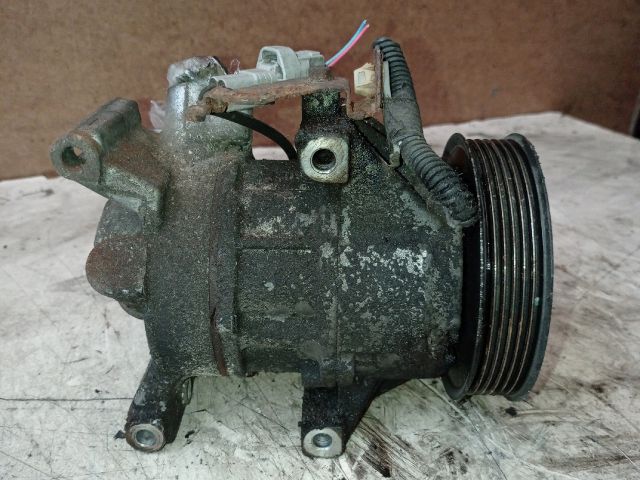 bontott TOYOTA YARIS Klímakompresszor