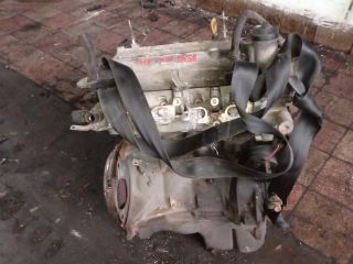 bontott TOYOTA YARIS Motor (Fűzött blokk hengerfejjel)