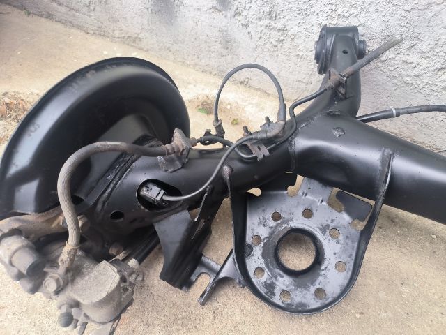 bontott TOYOTA YARIS Hátsó Híd (Tárcsafékes)