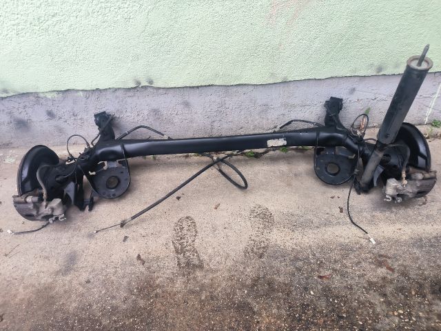 bontott TOYOTA YARIS Hátsó Híd (Tárcsafékes)