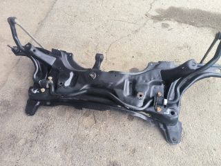 bontott TOYOTA YARIS Első Bölcső