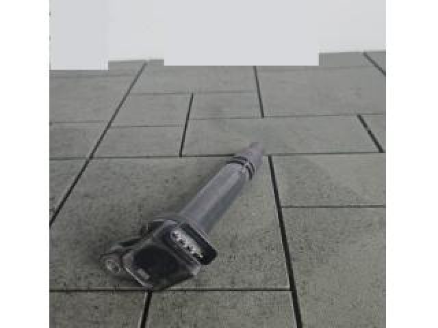 bontott TOYOTA YARIS Gyújtótrafó