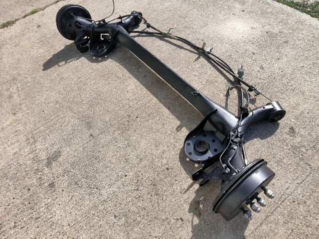 bontott TOYOTA YARIS Hátsó Híd (Dobfékes)