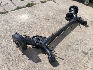 bontott TOYOTA YARIS Hátsó Híd (Dobfékes)