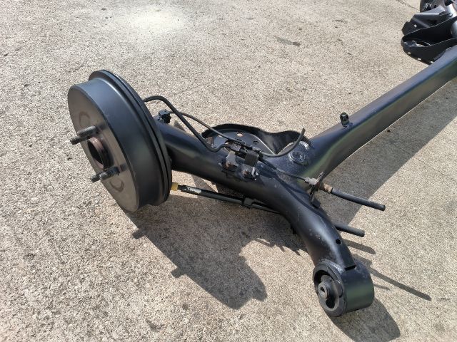 bontott TOYOTA YARIS Hátsó Híd (Dobfékes)