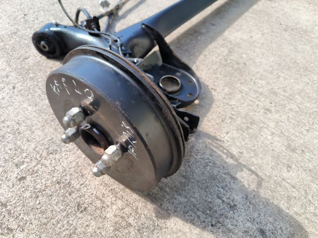 bontott TOYOTA YARIS Hátsó Híd (Dobfékes)