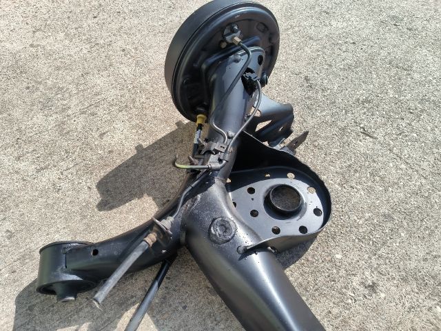 bontott TOYOTA YARIS Hátsó Híd (Dobfékes)