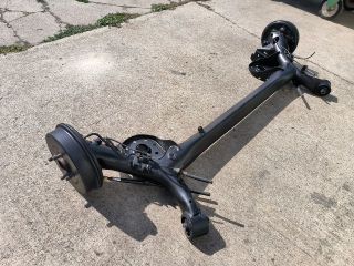 bontott TOYOTA YARIS Hátsó Híd (Dobfékes)