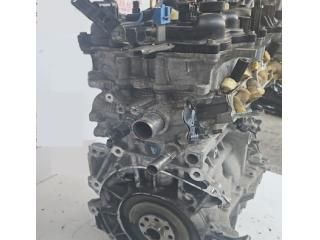 bontott TOYOTA YARIS Motor (Fűzött blokk hengerfejjel)