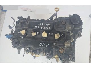 bontott TOYOTA YARIS Motor (Fűzött blokk hengerfejjel)