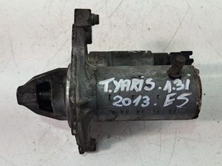 bontott TOYOTA YARIS Önindító