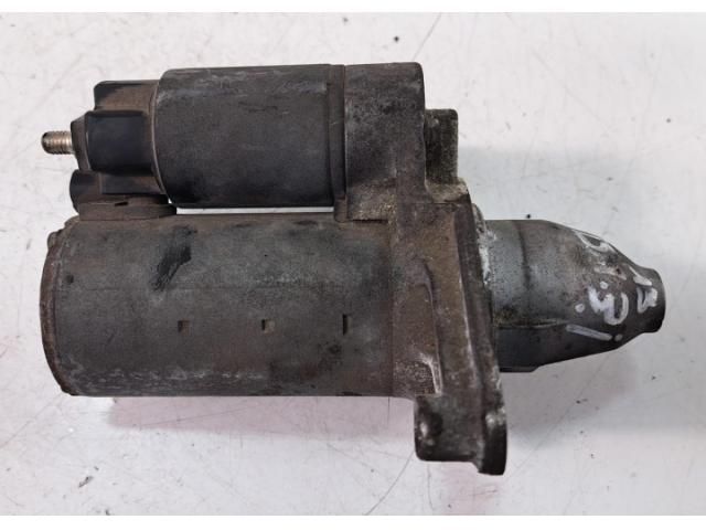 bontott TOYOTA YARIS Önindító