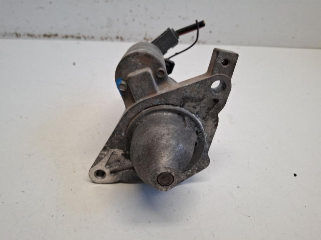 bontott TOYOTA YARIS Önindító