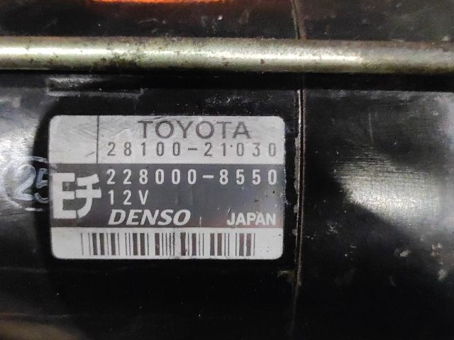 bontott TOYOTA YARIS Önindító