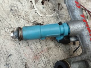 bontott TOYOTA YARIS Porlasztó (1 db)