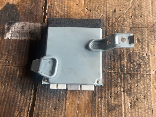 bontott TOYOTA YARIS Szervó Szivattyú Elektronika