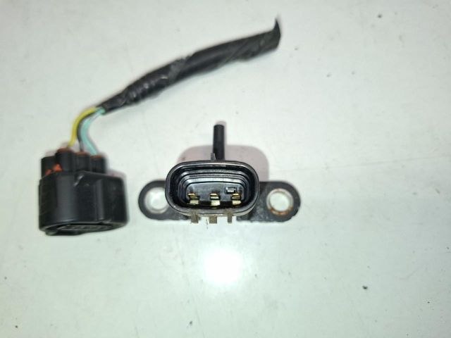 bontott TOYOTA YARIS Szívócső Nyomásérzékelő