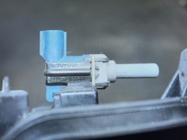 bontott TOYOTA YARIS Turbó Vákum Szelep