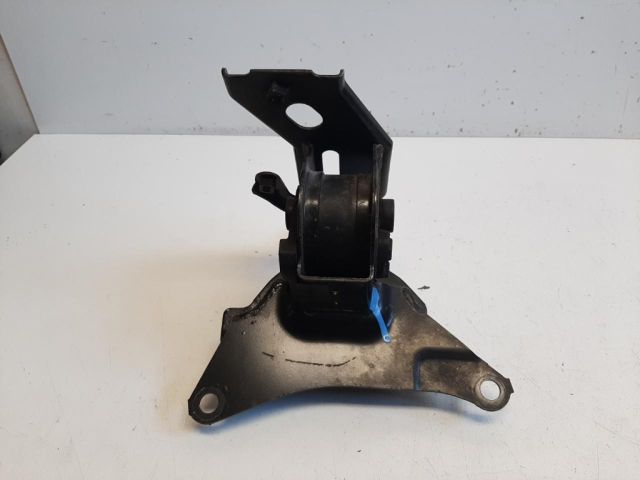 bontott TOYOTA YARIS Váltó Tartó Bak (Pozíciófüggetlen)