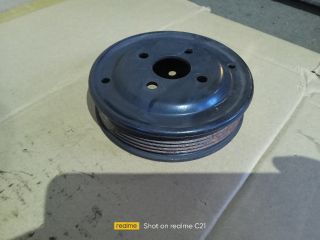 bontott TOYOTA YARIS Vízpumpa Szíjtárcsa