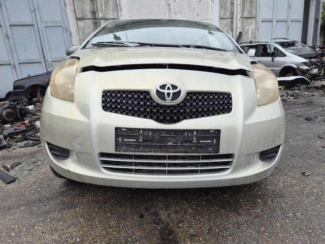 bontott TOYOTA YARIS Bal első Gólyaláb (Lengécsillapító, Rugó)