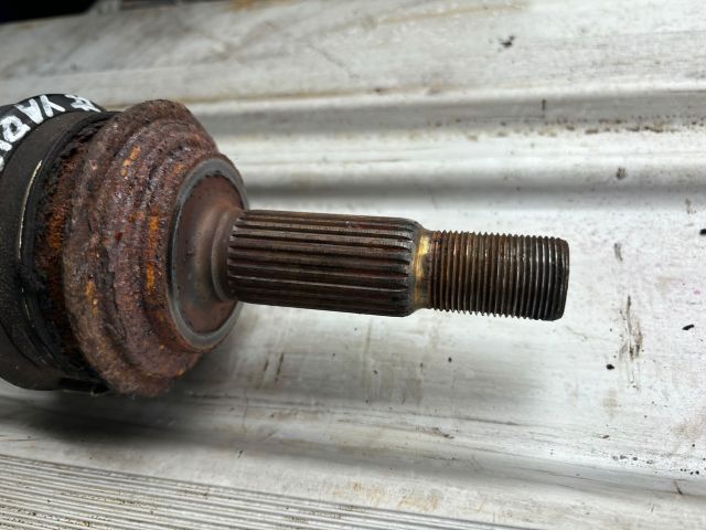 bontott TOYOTA YARIS Bal Féltengely