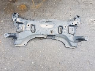 bontott TOYOTA YARIS Első Bölcső