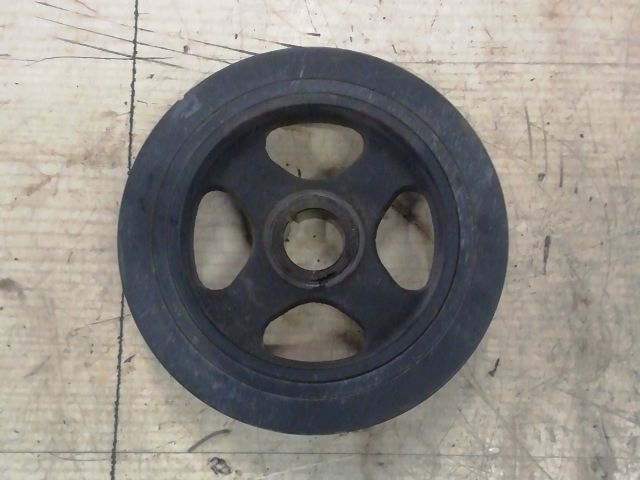 bontott TOYOTA YARIS Főtengely Szíjtárcsa