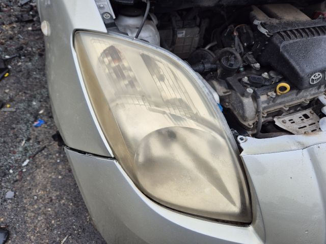 bontott TOYOTA YARIS Generátor