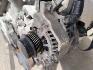 bontott TOYOTA YARIS Generátor