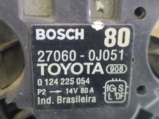 bontott TOYOTA YARIS Generátor