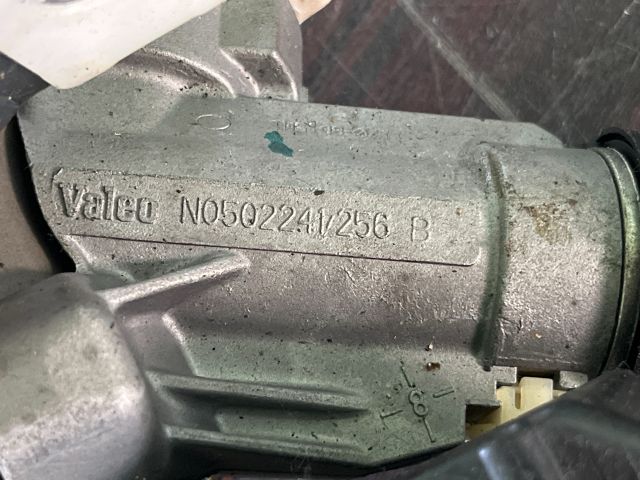 bontott TOYOTA YARIS Gyújtáskapcsoló Házzal