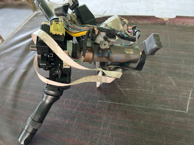 bontott TOYOTA YARIS Gyújtáskapcsoló Házzal