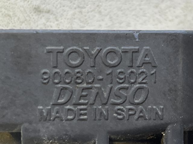 bontott TOYOTA YARIS Gyújtótrafó