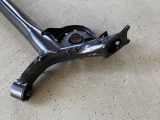 bontott TOYOTA YARIS Hátsó Híd (Tárcsafékes)