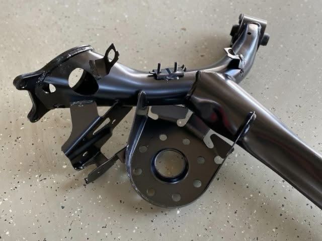 bontott TOYOTA YARIS Hátsó Híd (Tárcsafékes)