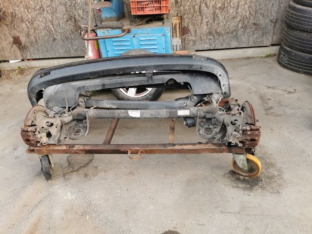 bontott TOYOTA YARIS Hátsó Híd (Tárcsafékes)