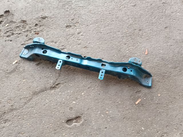 bontott TOYOTA YARIS Homlokfal (Üres lemez)