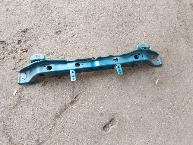 bontott TOYOTA YARIS Homlokfal (Üres lemez)